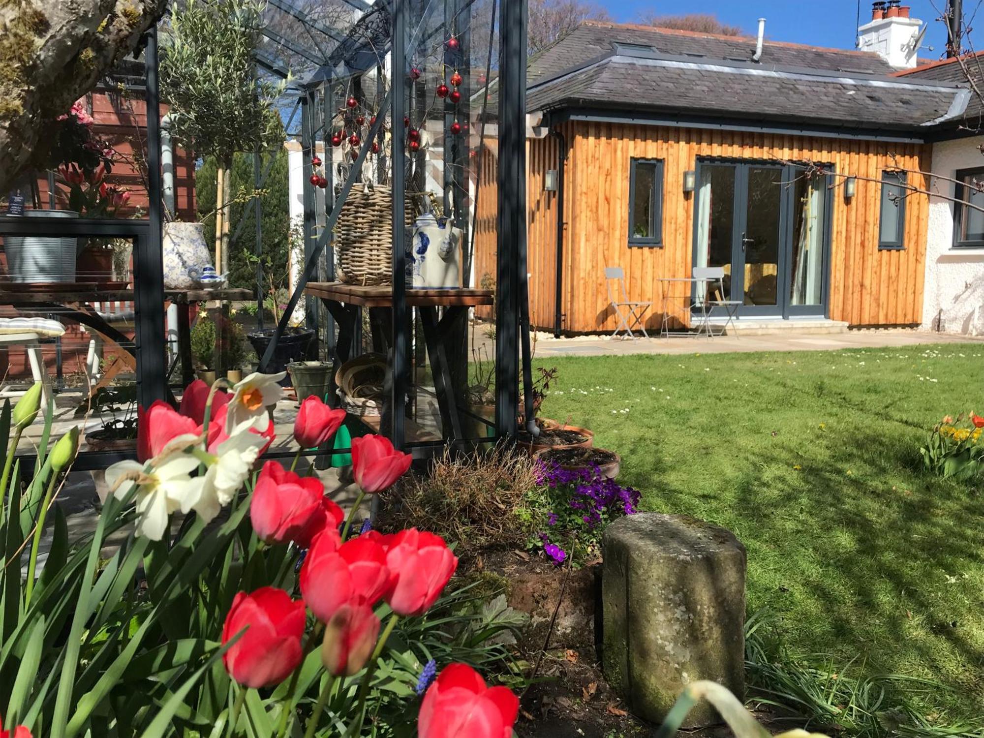 City Central Quiet Garden Apartment With Free Parking Inverness Exterior foto